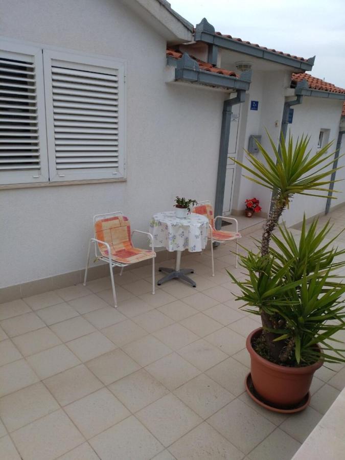 Holiday Home Beata Трогир Экстерьер фото